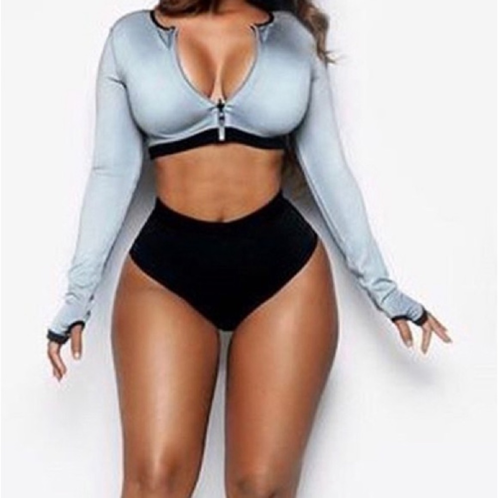 Women  gray 2 pieces Rash Guard Surfer Swimsuit long sleeve bikini High waisted